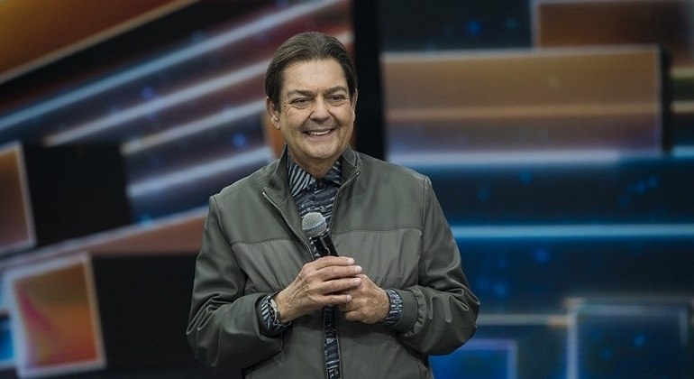 Fausto Silva já exclui a televisão dos seus próximos planos