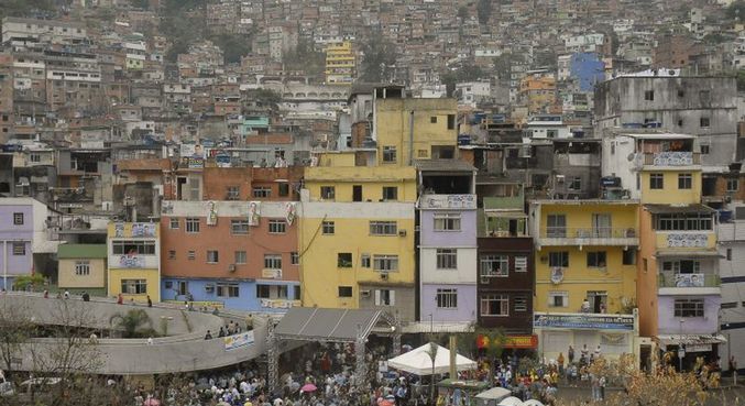 Favela da Rocinha inaugura centro de coleta seletiva
