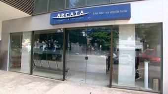 Clínica que fechou sem avisar clientes em BH tinha mais de 1.000 contratos ativos, diz polícia