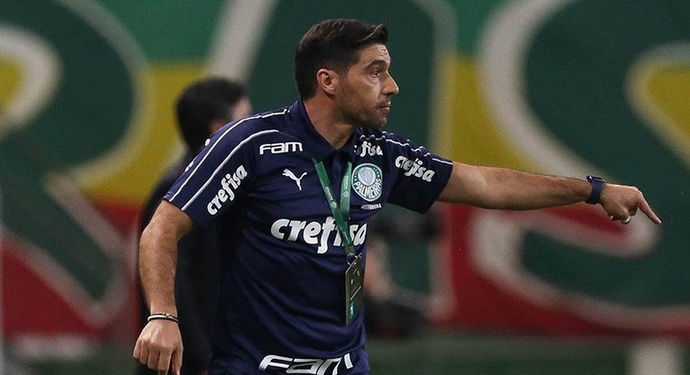 FECHADO! - Abel Ferreira fica no Palmeiras. Leila Pereira, que tomou posse como presidente do clube, informou em entrevista coletiva nesta quarta-feira que o vitorioso treinador permanecerá para a temporada 2022