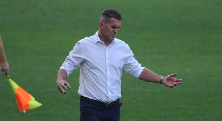 FECHADO! - Mesmo com a queda para a Série B, Denis Abrahão, vice-presidente do Grêmio, confirmou a permanência do técnico Vagner Mancini para 2022