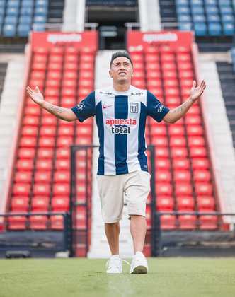 FECHADO - O Alianza Lima (PER) anunciou a contratação do meia Christian Cueva, de 31 anos, que estava no Al-Fateh, da Arábia Saudita. O jogador teve passagens recentes pelo São Paulo e Santos.