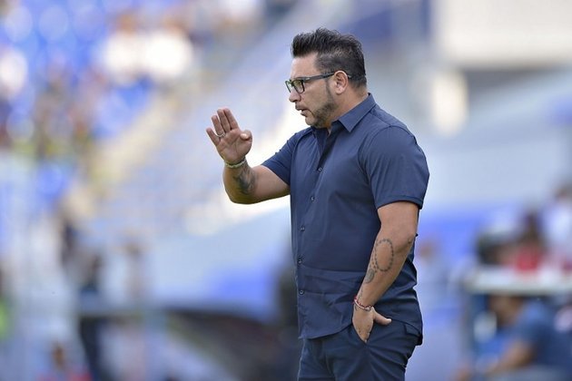 FECHADO! - O Atlético-MG está com treinador novo para 2022. O clube fechou com Antonio 