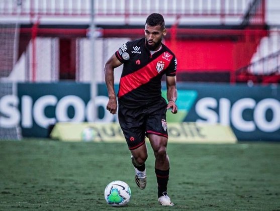 FECHADO! - O Bahia anunciou a contratação do meio-campista Willian Maranhão. O jogador, que estava no Atlético-GO, assinou contrato até o final de 2023.