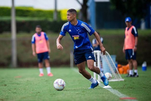 FECHADO - O Cruzeiro comunicou a liberação em definitivo do lateral-esquerdo Rafael Santos. O jogador está a caminho do Orlando City, dos Estados Unidos.