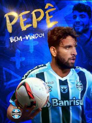FECHADO - O Grêmio anunciou a contratação do meio-campo Pepê, que disputou o último Brasileirão pelo Cuiabá. O contrato é válido por três anos. O acordo foi costurado pelo técnico Renato Gaúcho, que sempre foi um grande fã do jogador desde a época de Flamengo.