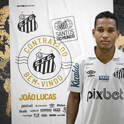 FECHADO - O Santos anunciou a contratação do lateral-direito João Lucas, de 24 anos. O jogador chega em definitivo junto ao Cuiabá e assinou contrato de três anos com o Clube da Vila Belmiro.