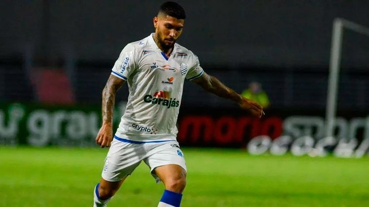 FECHADO! - O Vasco anunciou a contratação do volante Yuri, que disputou a Série B de 2021 pelo CSA. O jogador de 27 anos assinou contrato com o clube carioca até o final de 2022.