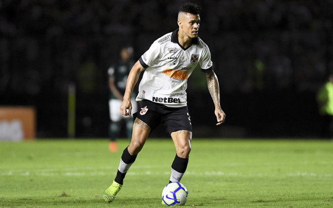 FECHADO - O volante Richard, do Corinthians, será emprestado ao Athletico até o fim de 2021. O contrato do jogador com o novo clube foi registrado no BID e publicado nesta segunda-feira. Pela negociação o Timão receberá 500 mil euros (cerca de R$ 3 milhões).