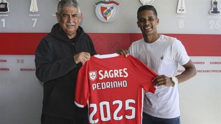 FECHADO - Se a negociação de Pedrinho com o Benfica está fechada, Andrés Sanchez, presidente do Timão, não gostou da postura dos Encarnados. Em entrevista ao jornal 