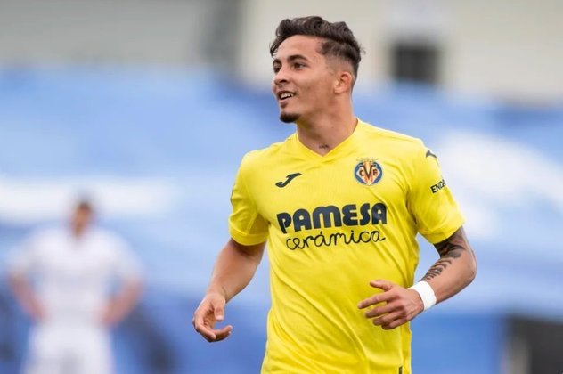 FECHADO - Segundo Fabrizio Romano, Yéremy Pino renovou com o Villarreal até junho de 2027 e o anúncio oficial pode ser feito em breve.