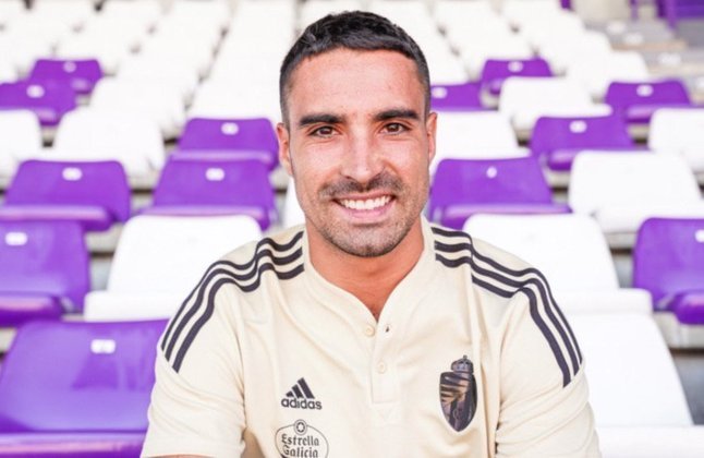 FECHADO - Sergio Asenjo retornou para o Real Valladolid, o goleiro assinou um contrato para defender a equipe por duas temporadas.