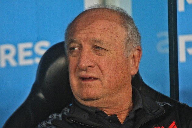 FelipãoIdade: 74 anosFunção: treinador do Atlético-MGApós se aposentar da posição de treinador em novembro do ano passado, Luiz Felipe Scolari voltou atrás da decisão, e na última sexta-feira (16), aceitou convite do Atlético mineiro para assumir o comando técnico do Galo