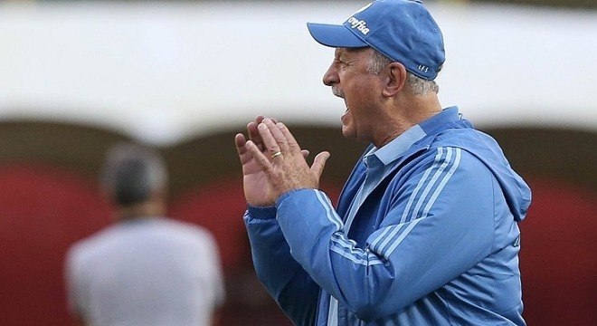 Felipão queria essa vitória contra o Cruzeiro. Até pela Libertadores