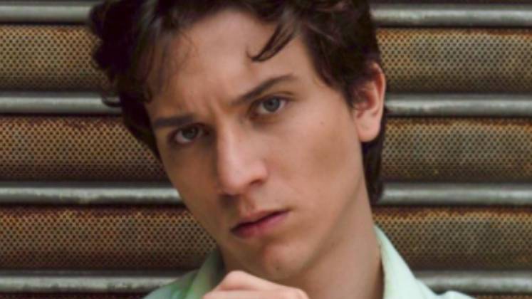 Felipe Coutinho tem bagagem no teatro e na TV. Ele chegou a contracenar com a rainha Hortência, quando deu vida a um jogador de basquete em uma novela. Qual será o personagem ele irá interpretar em Reis?