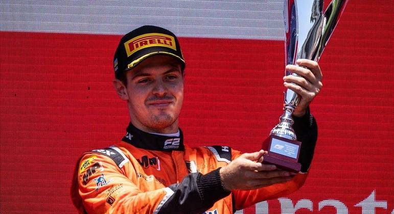 Felipe Drugovich pode ser campeão da Fórmula 2 neste sábado
