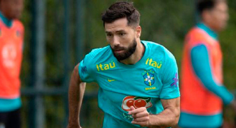 FELIPE - Esteve no grupo de Tite nas rodadas mais recentes das Eliminatórias e na primeira fase da Copa América. Recuperou-se há um mês da lesão no joelho direito que o tirou do torneio sul-americano, mas pode ganhar espaço.