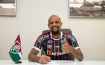 Felipe Melo assina renovação com o Fluminense