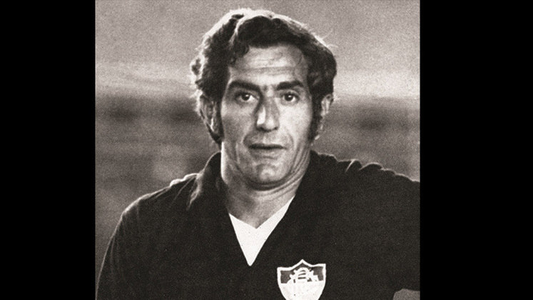 Félix - Já chegou ao Fluminense aos 30 anos e, mesmo contestado, foi um dos goleiros mais vitoriosos da história do futebol brasileiro. No Tricolor, levantou os títulos do carioca em 1969, 1971, 1973, 1975 e 1976, além do Campeonato Brasileiro de 1970. Ficou eternizado ao ser tricampeão mundial com a Seleção Brasileira.