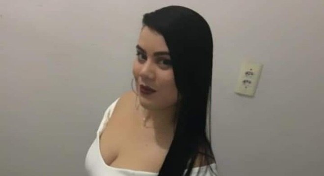 Resultado de imagem para Homem entra em shopping e mata ex-companheira a tiros no CearÃ¡