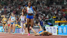 Holandesa cai de cara no chão e perde medalha de ouro no Mundial de Atletismo