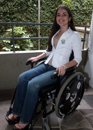 Vitória ficou tetraplégica após ter sido atingida por bala perdida