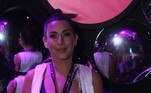 Fernanda Paes Leme foi à Sapucaí acompanhada de seu namorado, Victor Sampaio