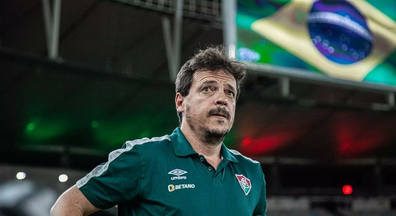 Fernando Diniz foi escolhido por desespero. Ramon Menezes não poderia seguir como interino