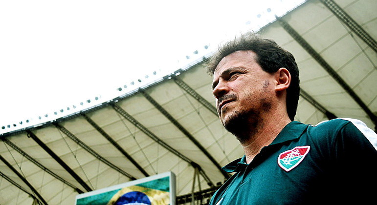 Fernando Diniz é o técnico do Fluminense
