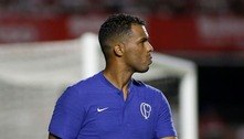Atuação ruim do Corinthians incomoda Fernando Lázaro: 'Todos os aspectos temos que melhorar'