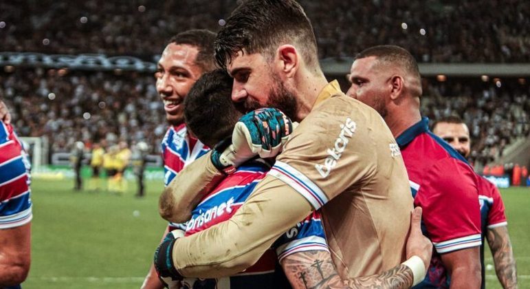 Fernando Miguel atuação sensacional no Morumbi. Uma goleada do São Paulo virou derrota