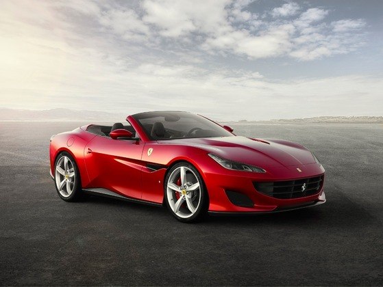 A Ferrari Portofino de Hulk é conversível e custa até R$ 3 milhões. O carro possui um motor V8 com turbo duplo e pode chegar a 620 cv. Esse modelo da Ferrari vai de 0 a 100 quilômetros por hora em apenas 3,4 segundos e atinge até 320 quilômetros por hora