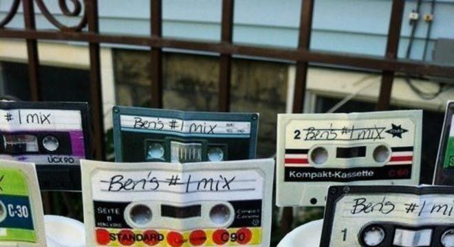 festa anos 80 - doces de festa decorados 