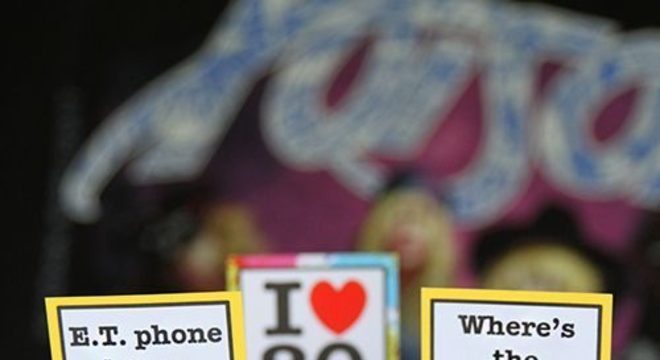 festa anos 80 - doces decorados 