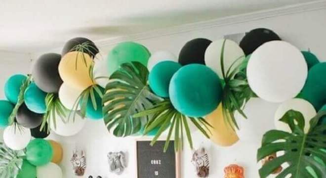 festa surpresa decorada com tema floresta 