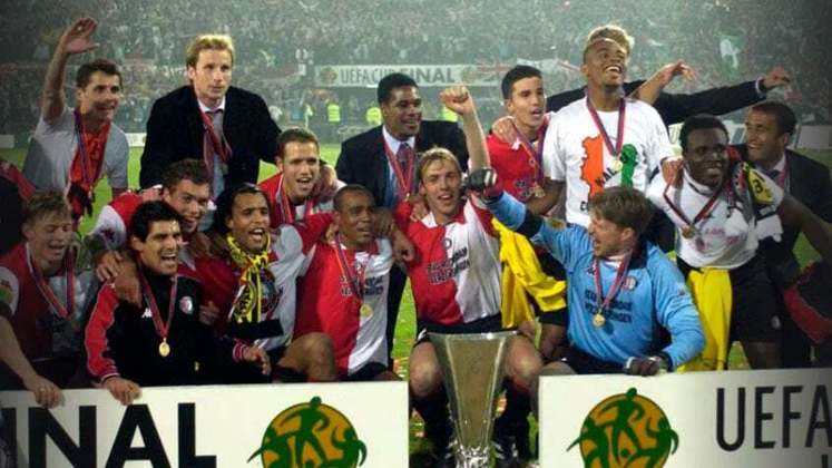 Feyenoord (Holanda): dois títulos conquistados, em 1973/1974 e 2001/2002. 