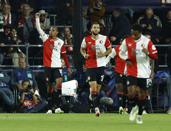 Feyenoord estreia na Liga dos Campeões com vitória - Futebol Holandês