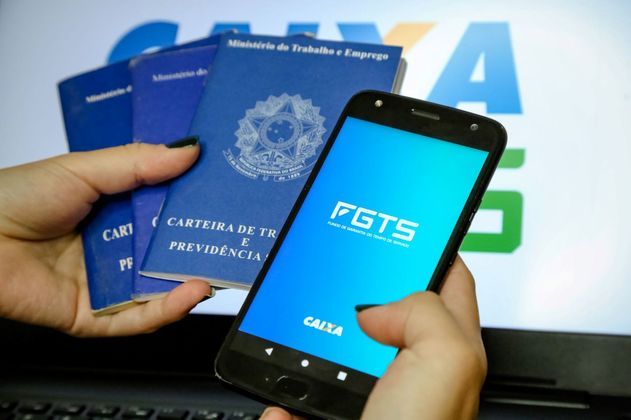 SP - FGTS/EMERGENCIAL - ECONOMIA - Caixa Econômica Federal avança com os calendários de saques do auxílio emergencial e do FGTS emergencial, benefícios concedidos pelo Governo Federal com o objetivo de amenizar os impactos econômicos causados pela pandemia do novo coronavírus. 06/10/2020 - Foto: LUIS LIMA JR/FOTOARENA/FOTOARENA/ESTADÃO CONTEÚDO