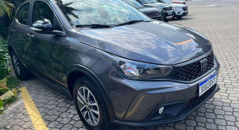 Versão Trekking também está disponível com câmbio CVT e motor 1.3: R$ 96,9 mil