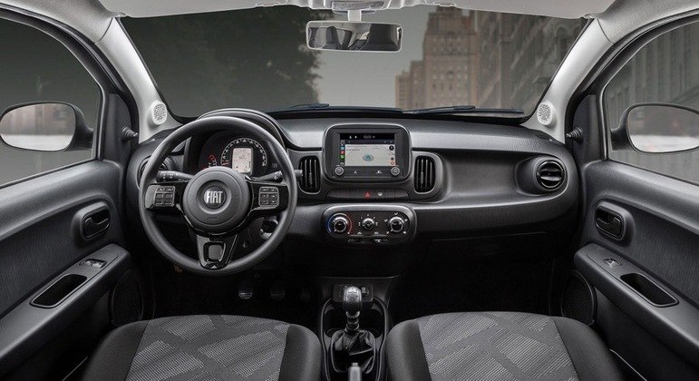 Multimídia é de 7 polegadas com conexão com Android Auto e Apple CarPlay sem fio
