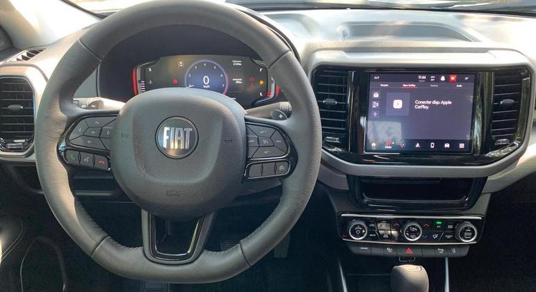 Fiat Toro fica mais conectada na linha 2022