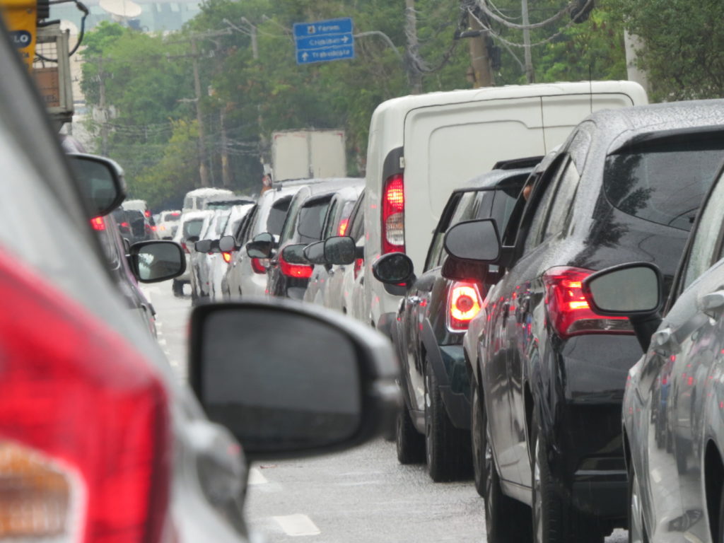 Fica interrompido o prazo para identificação de condutor infrator / Renato Teixeira