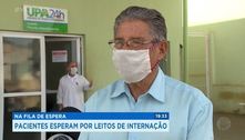 Pacientes esperam por leitos de internação 