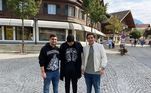 O jovem vem chamando a atenção e recebendo elogios por conta da mudança física Veja também: Mulher de Faustão fica em hotel com diárias de R$ 12 mil na Turquia