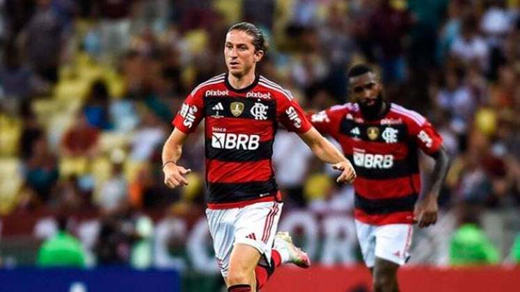 Filipe Luís (lateral-esquerdo/37 anos) - Time: Flamengo - 3 jogos disputados