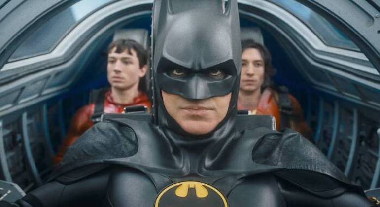 Michael Keaton como Batman rouba o filme