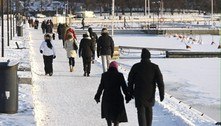 Covid: Finlândia barra viajantes estrangeiros não vacinados