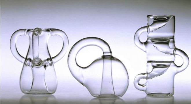 A garrafa de Klein é um objeto impossível de se construir em três dimensões