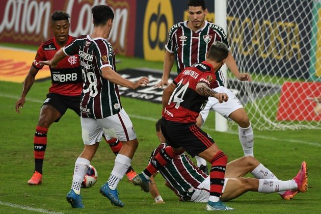 Em jogo de tempos distintos, Flamengo e Fluminense ficam no empate no  Maracanã