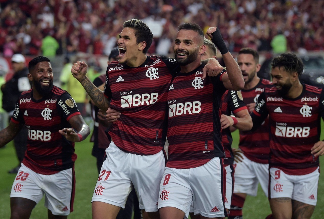 Flamengo nas semis, e Corinthians eliminado da Libertadores: veja